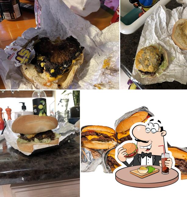 Prueba una hamburguesa en Mr. Beast Burger