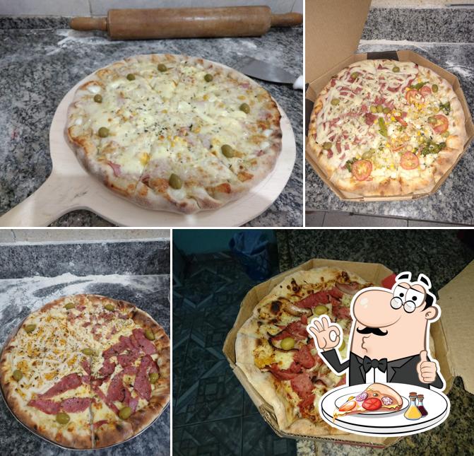 Escolha pizza no Pizzaria Paulista