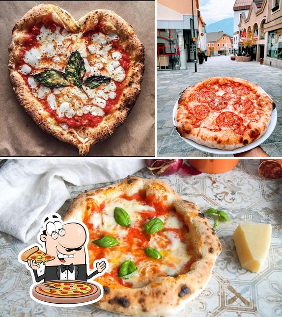 Отведайте пиццу в "Where Is Basilico Restaurant"