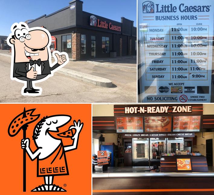 Regarder la photo de Little Caesars Pizza