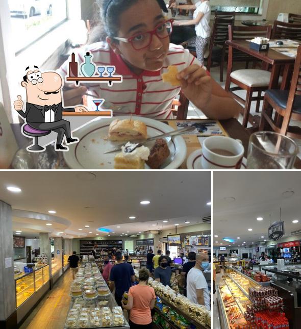 O interior do Padaria Suiça