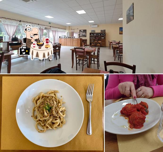 La cibo e interni del ristorante