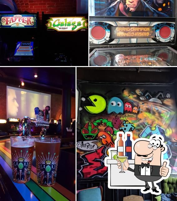 Regarder l'image de Eighty Three Bar Arcade