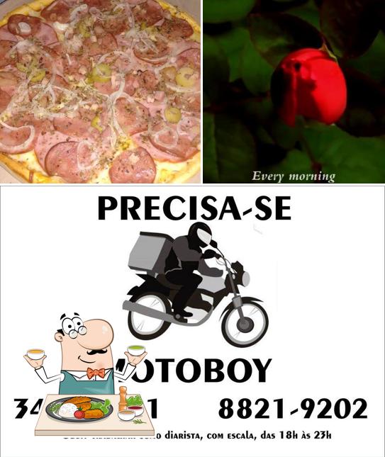 A Pizzarela se destaca pelo comida e interior