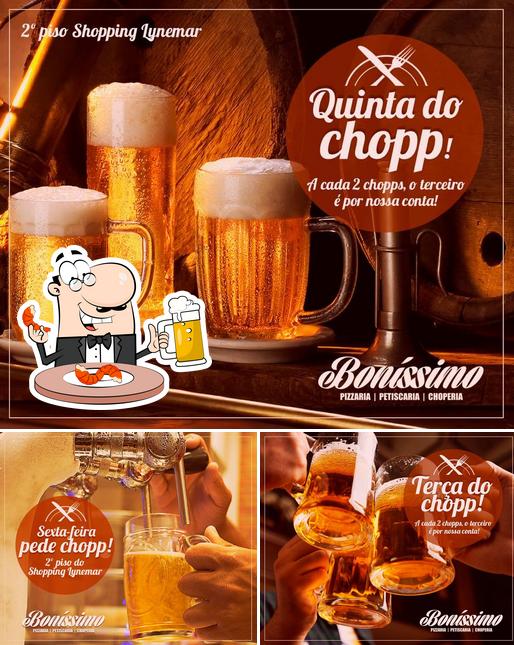 Peça uma tulipa de cerveja leve ou escura