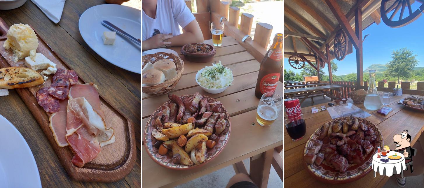 Assiette de fromage à Filotin Pogled Vrmdžansko Jezero