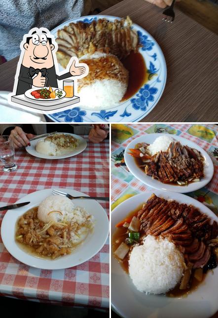 Еда в "Čínská restaurace SHAN SHUI REN JIA"