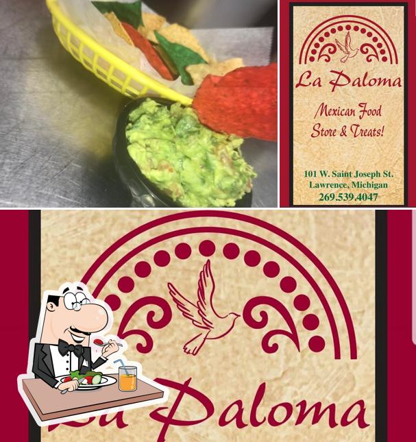 Platos en La Paloma Mexican Food, Store, & Treats