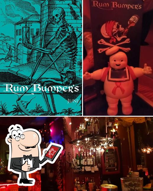 Это изображение паба и бара "Rum Bumper's"