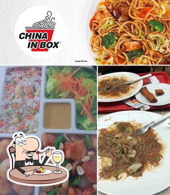 Comida em China In Box Granja Viana: Restaurante Delivery de Comida Chinesa, Yakisoba, Rolinho Primavera, Biscoito da Sorte