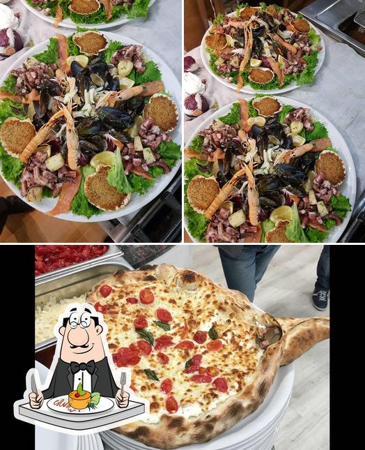 Еда в "Ristorante Pizzeria all'italiana - Mozzo strada statale briantea 15 -"