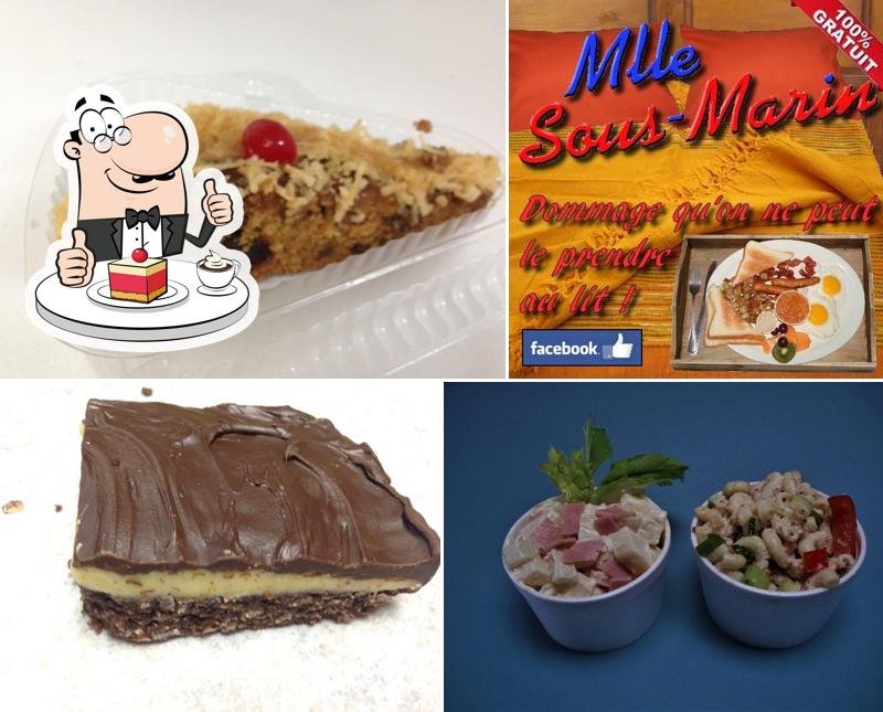 Restaurant Mlle Sous-Marin sert une variété de desserts
