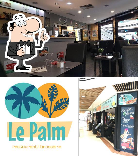Look at this image of Le Palm