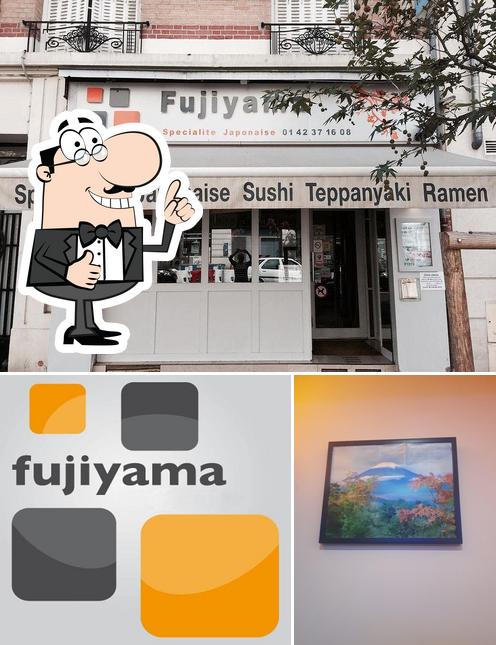 Look at this photo of Fujiyama