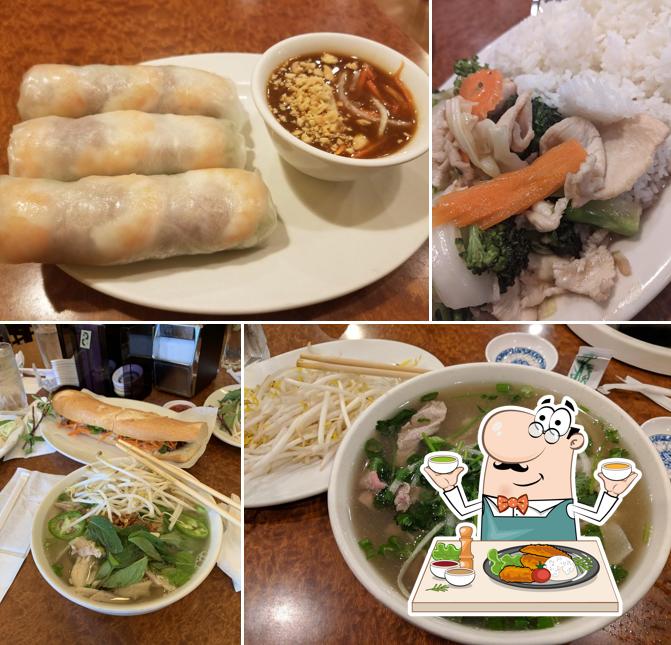 Find The Best Place To Eat In Simi Valley Winter 2024 Restaurant Guru   C56c Pho So 1 Simi Valley Food 11 