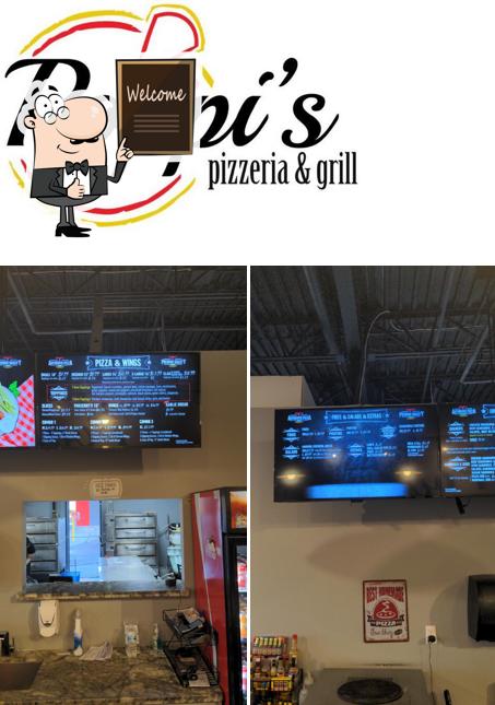 Regarder la photo de Poppi's Pizzeria & Grill