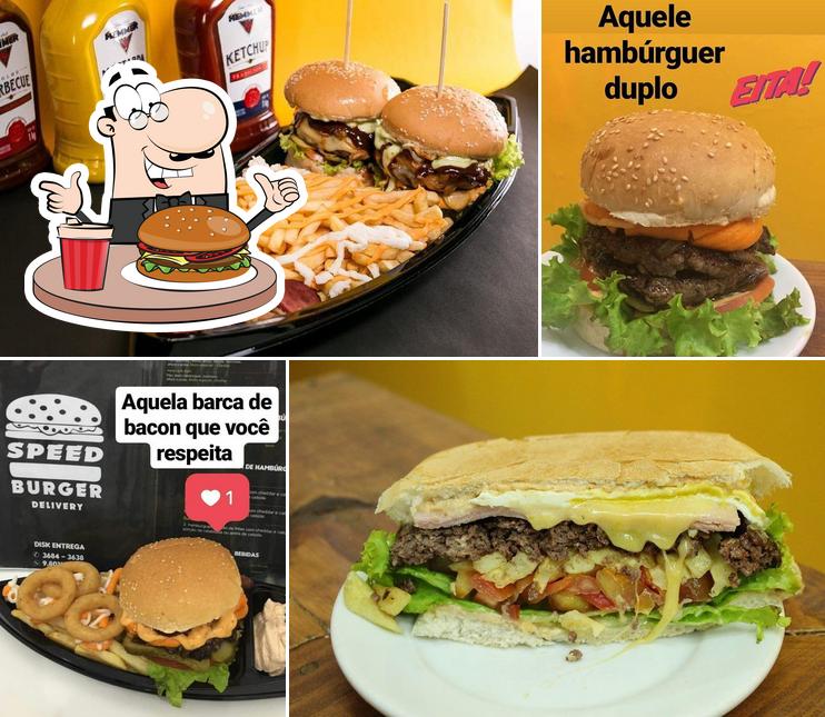 Experimente um hambúrguer no Speed Burger Delivery