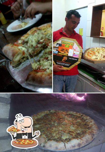 Escolha pizza no Pizzaria Brasil