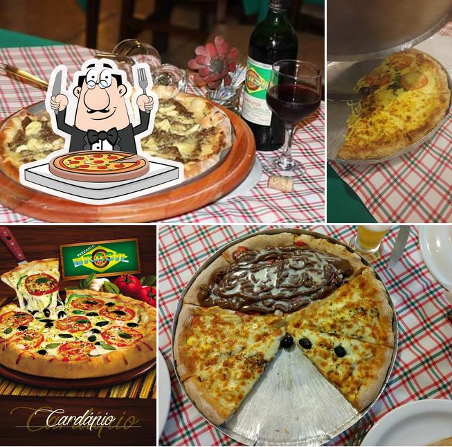 Experimente pizza no Pizzaria Brasil