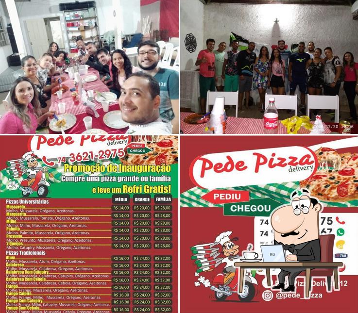 O interior do Pede Pizza