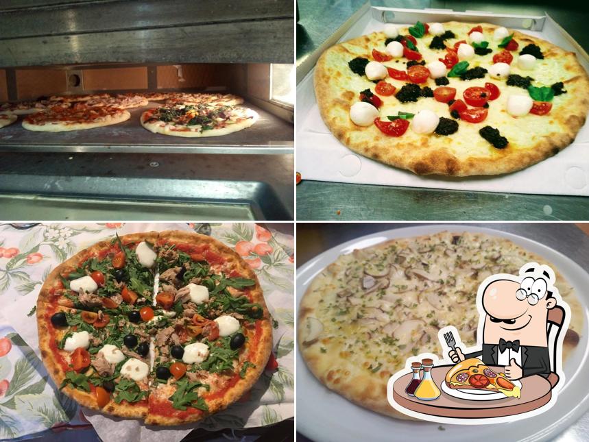 Ordina tra le molte varianti di pizza