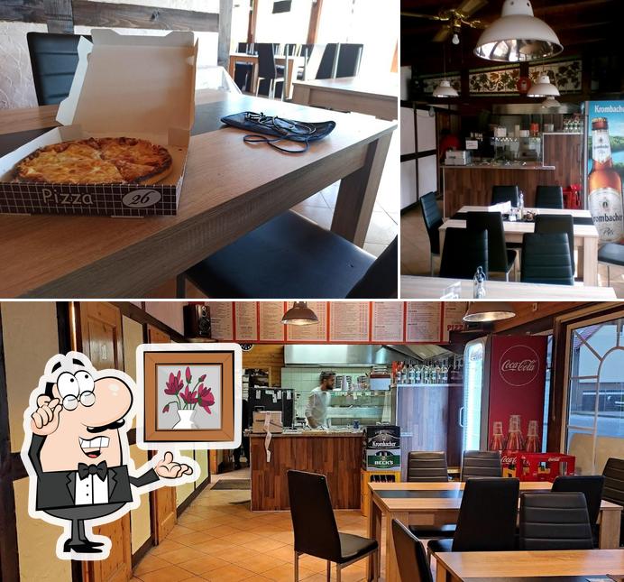 Schaut euch an, wie Yady's Pizza Haus drin aussieht