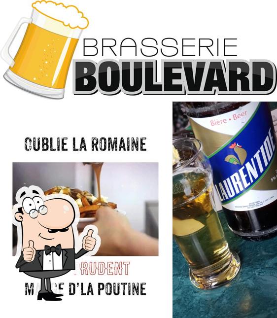 See this pic of Brasserie du Boulevard
