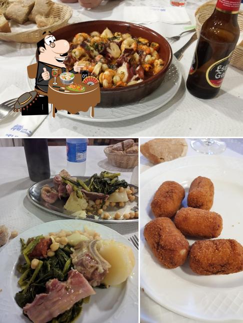 Meals at Restaurante El Horreo