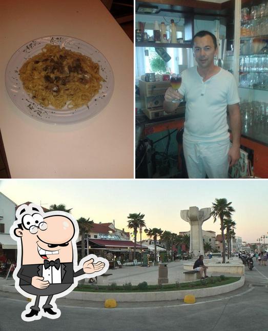 Regarder la photo de Pizzeria Garfieled Vodice