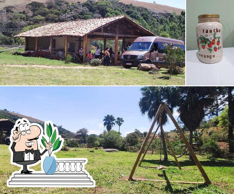This is the picture displaying exterior and beverage at Rancho do morango