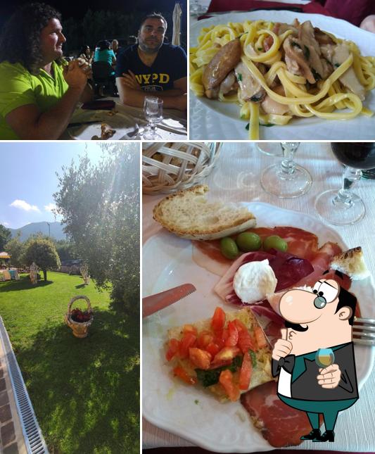 Guarda la foto di Ristorante - Pizzeria Il Rinascente Di Santarelli Maurizio