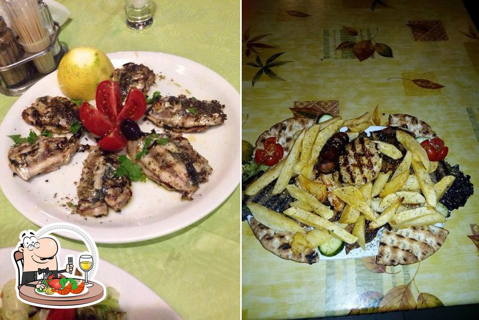 Order seafood at Alkyonides