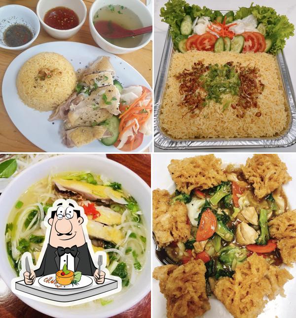 Еда в "Pho Ga Hai Van 2"