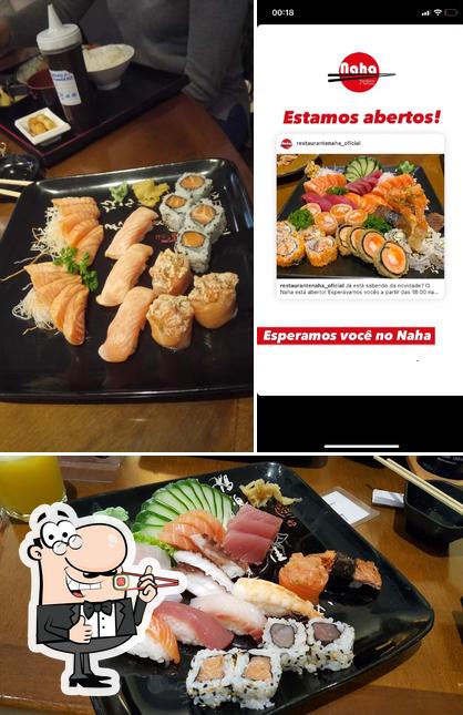 Peça diferentes opções de sushi