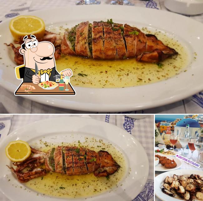 Еда в "Santorini Restaurant"