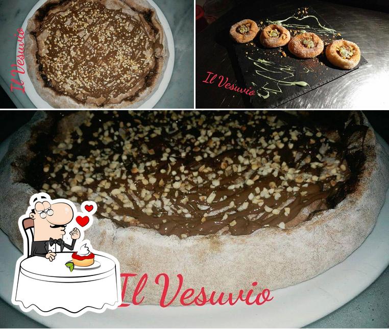 Pizzeria Il Vesuvio offre un'ampia varietà di dessert