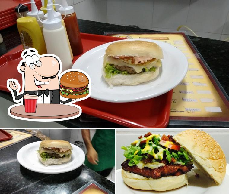 Experimente um hambúrguer no Binho Burguer