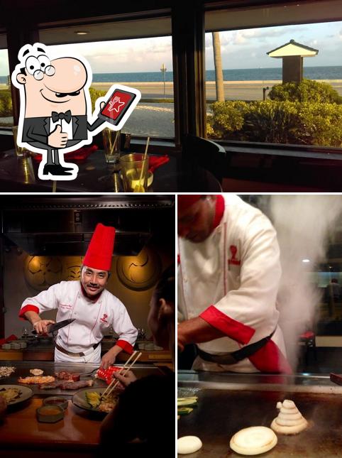 See this pic of Benihana