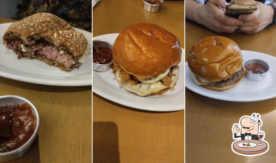 Sanduíche de carne de porco desfiada em Dome's Burgers - Planalto