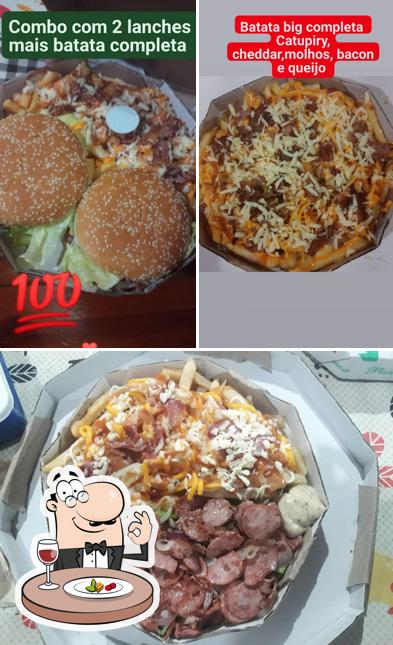 Comida em Mec Burguer