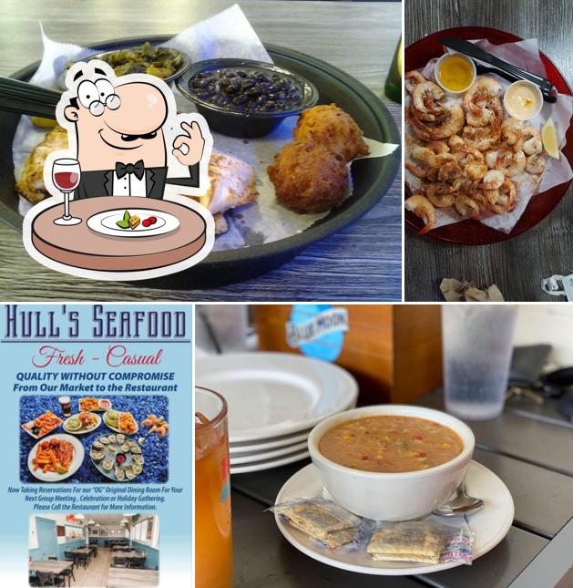 Hull's Seafood Restaurant, 111 W Granada Blvd in Ormond Beach ...