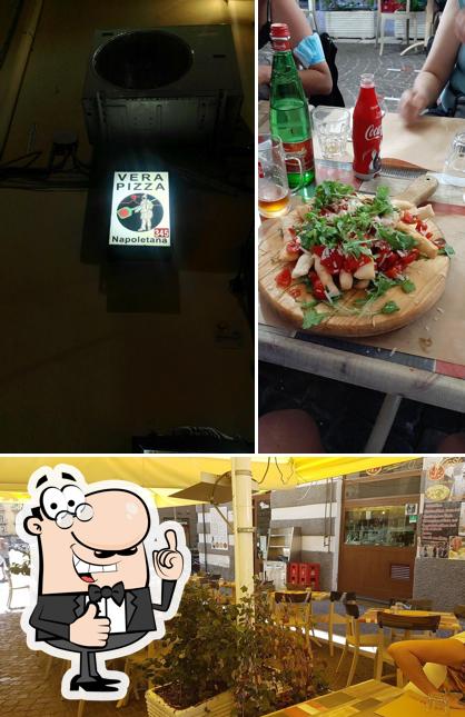 Guarda la immagine di Pizzeria Vesi