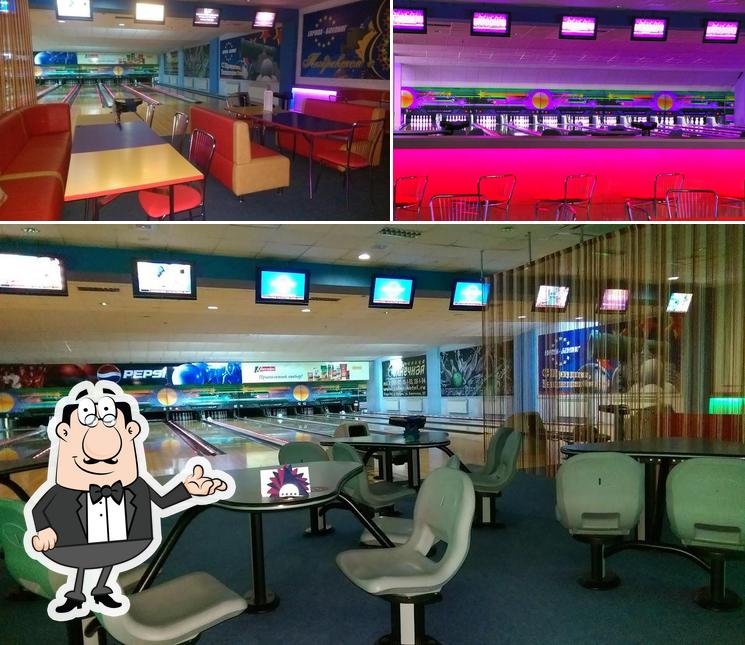 The interior of Europe Bowling