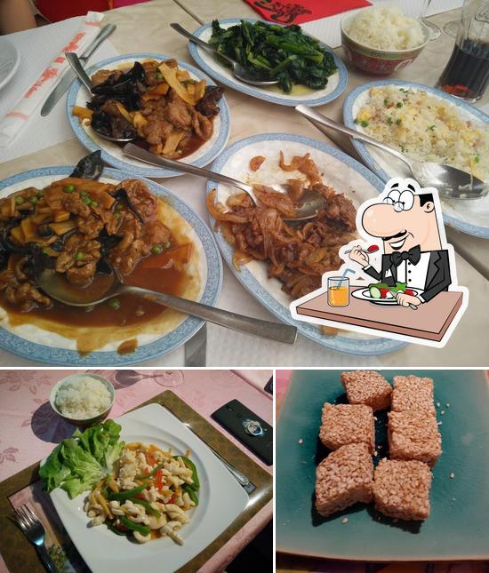 Food at XinXin Restaurant