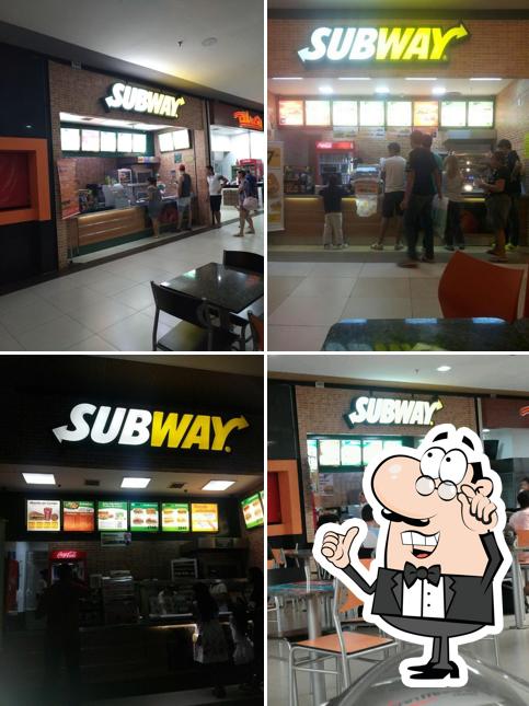 O interior do Subway