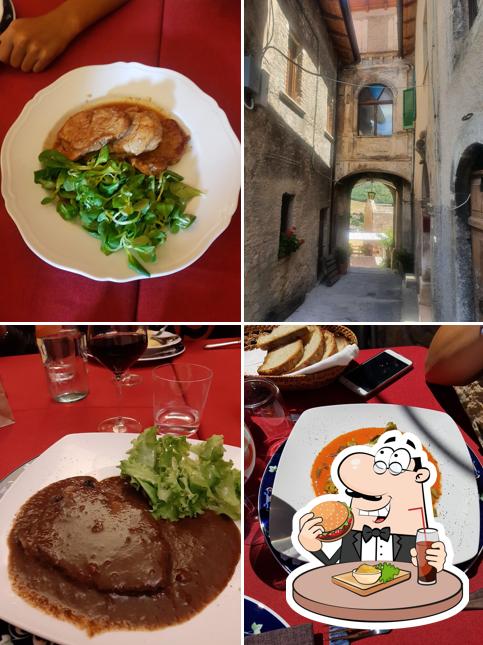 Prenditi un hamburger a Locanda dell'Arco