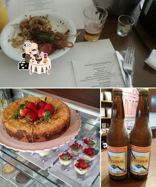 A imagem da comida e cerveja no Restaurantito das Moças