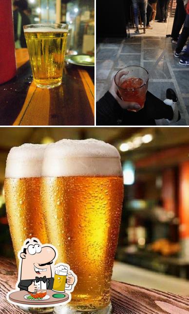 Gold Beer Bar fornece uma opção de cervejas