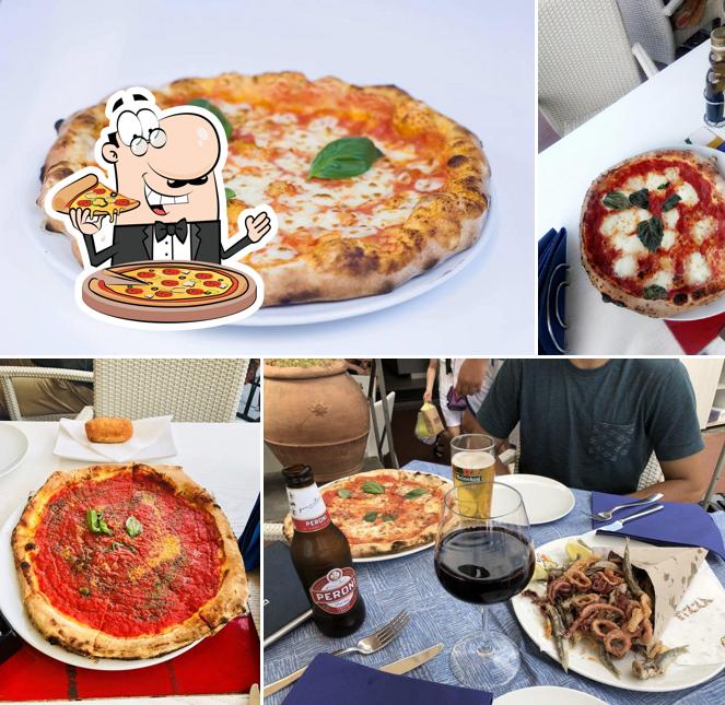 Prenditi una pizza a Amalfi Terminal