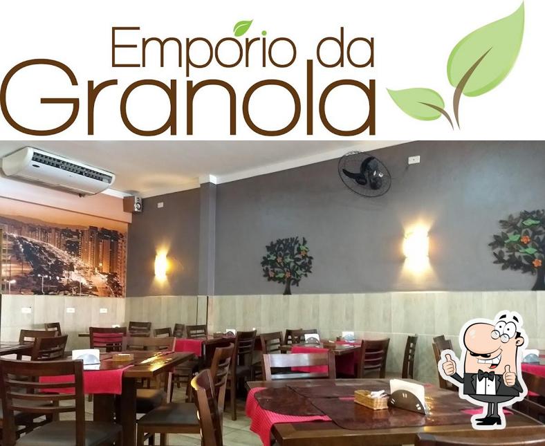 Look at the pic of Empório Granola Centro